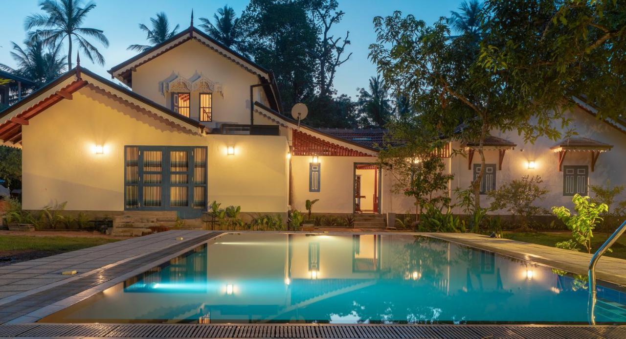 5Br Luxury Villa With Pool The Blues Mihiripenne Exterior photo
